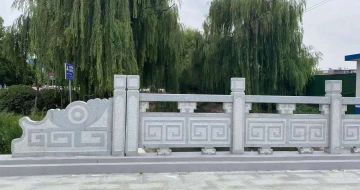 济南 芝麻灰桥栏杆、河道栏杆安装效果