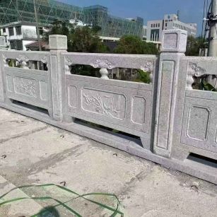 济南 芝麻白栏杆