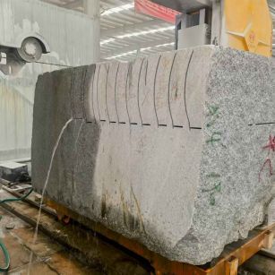 济南 602，大花芙蓉白，绳锯加工弧形路沿石