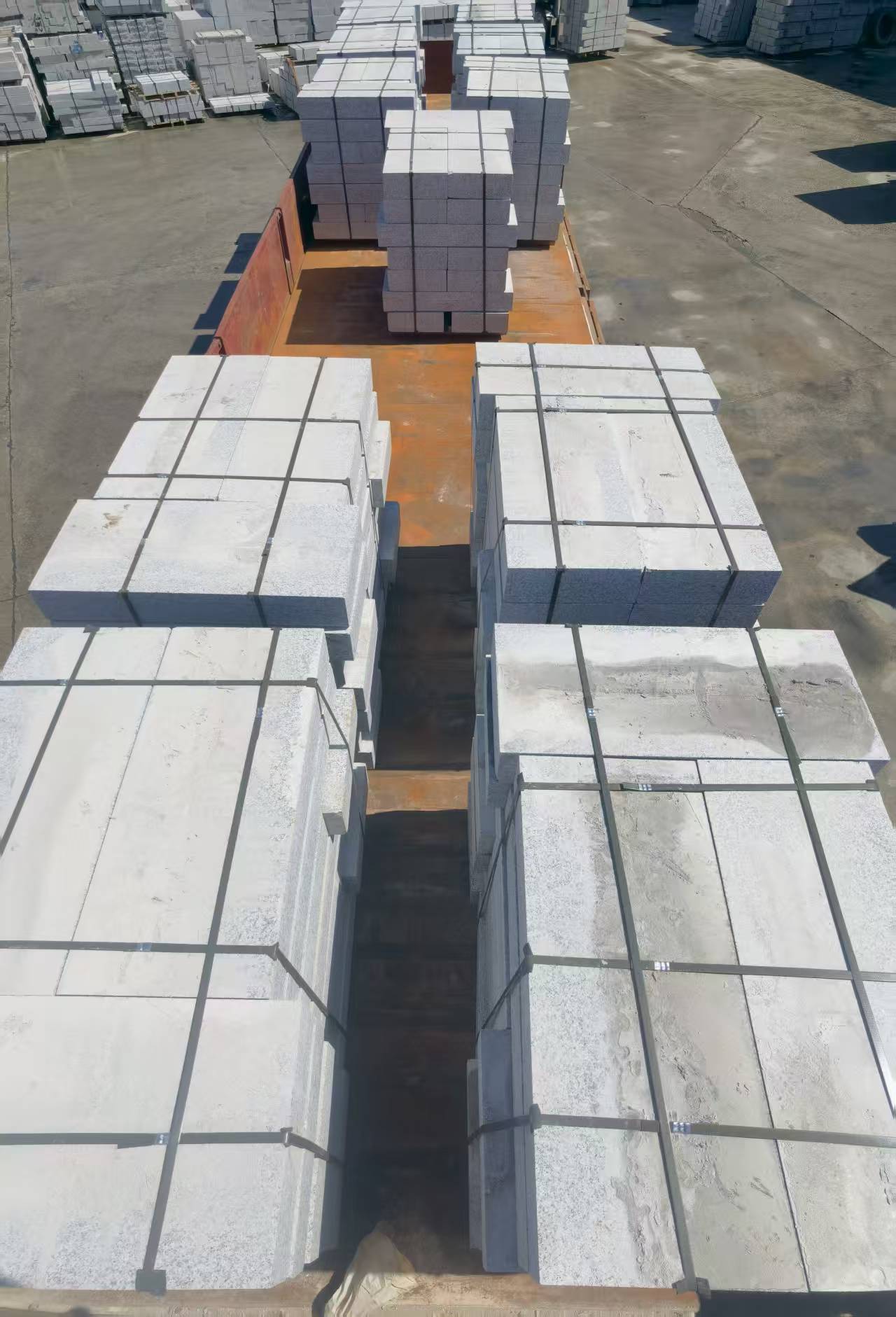 济南 路沿石装车出货