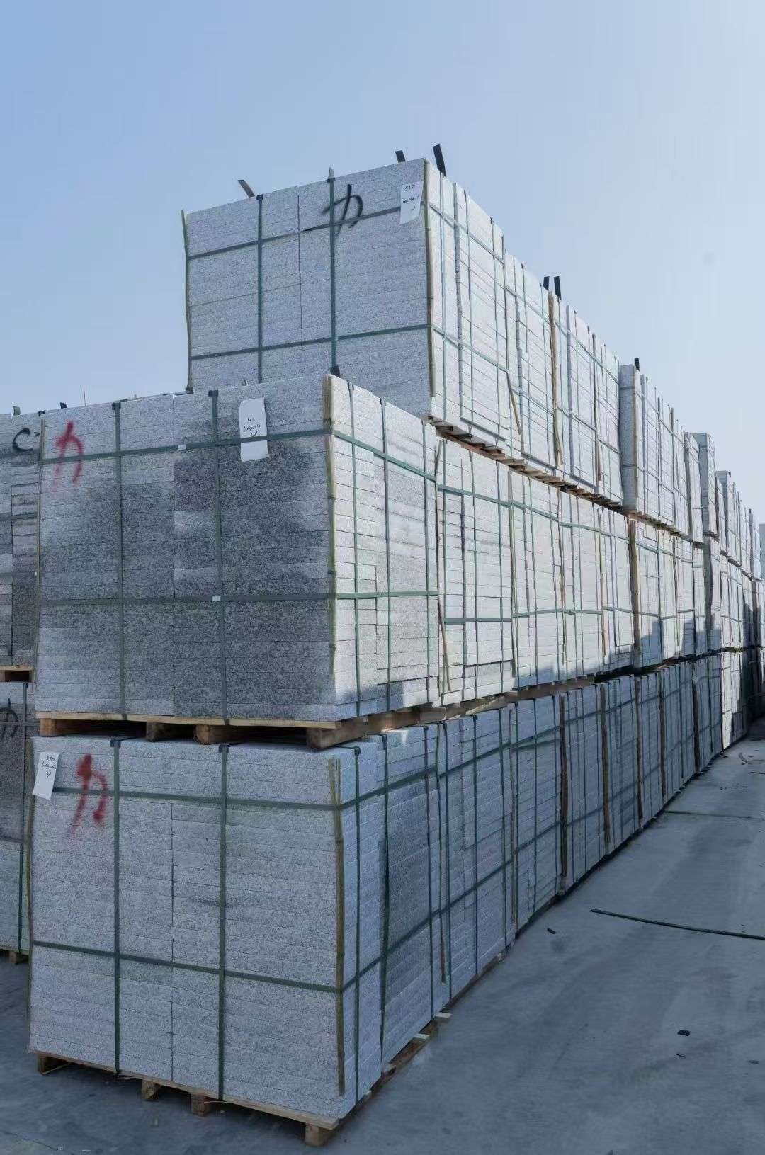 济南 芙蓉白、大花白、小白花荔枝面成品地铺石