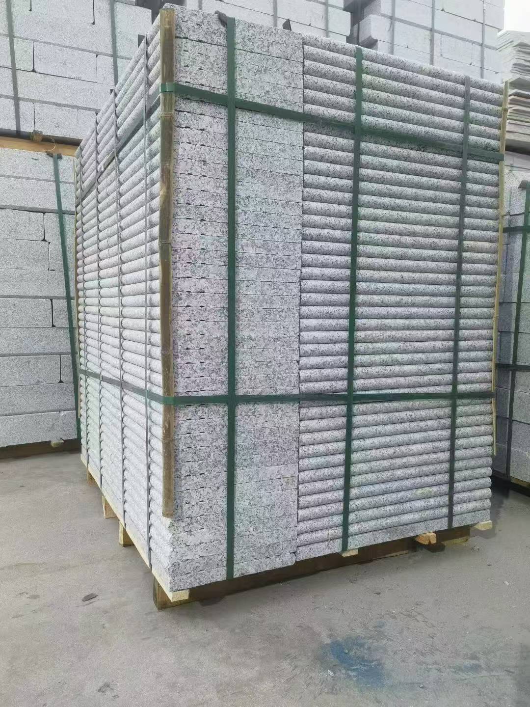 济南 芙蓉白3公分厚磨圆边、拉槽，楼梯踏步